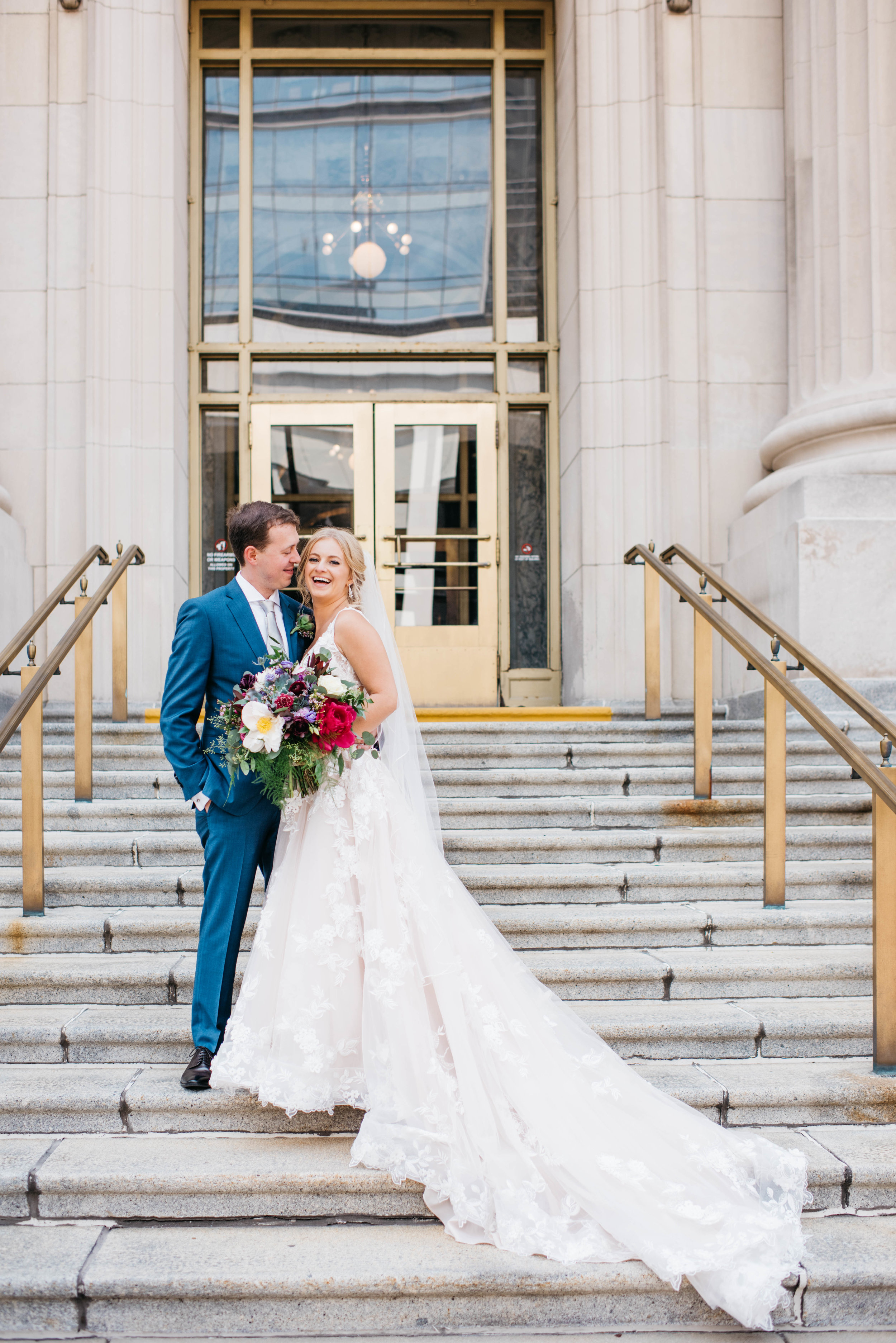 erika aileen indianapolis wedding photographer regions tower
