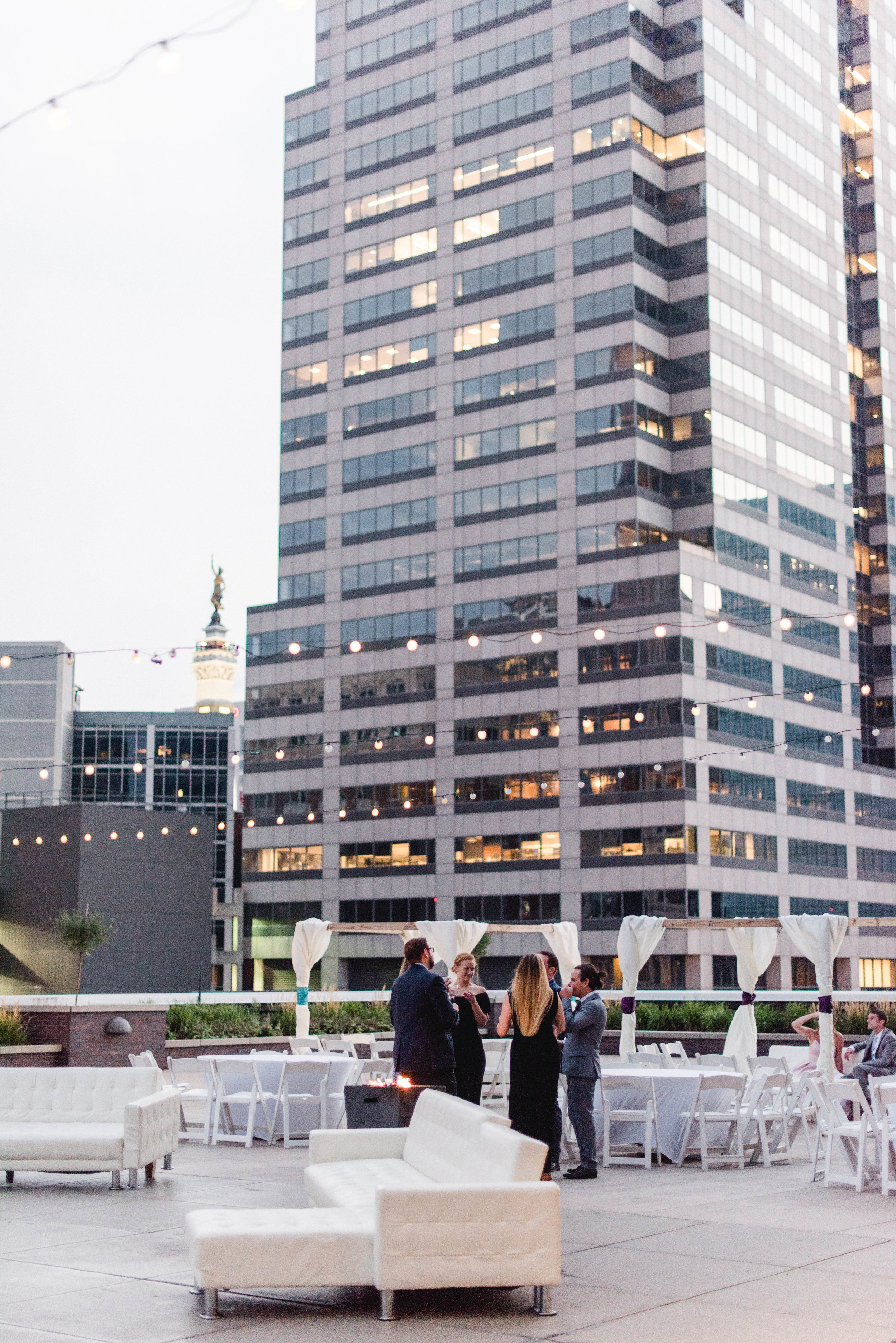 Regions Tower Wedding Indianapolis Erika Aileen Photography