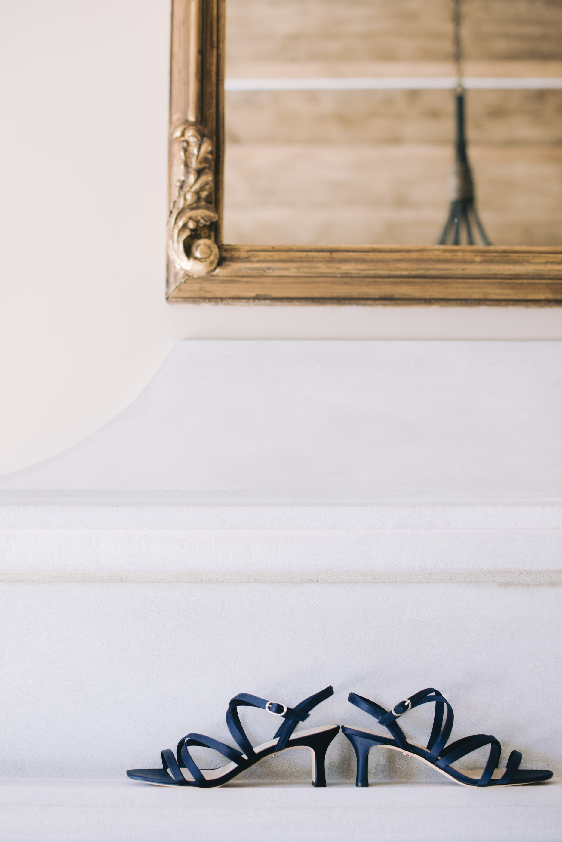 Indianapolis Central Library Wedding Erika Aileen Photography Indianapolis Wedding Photographer