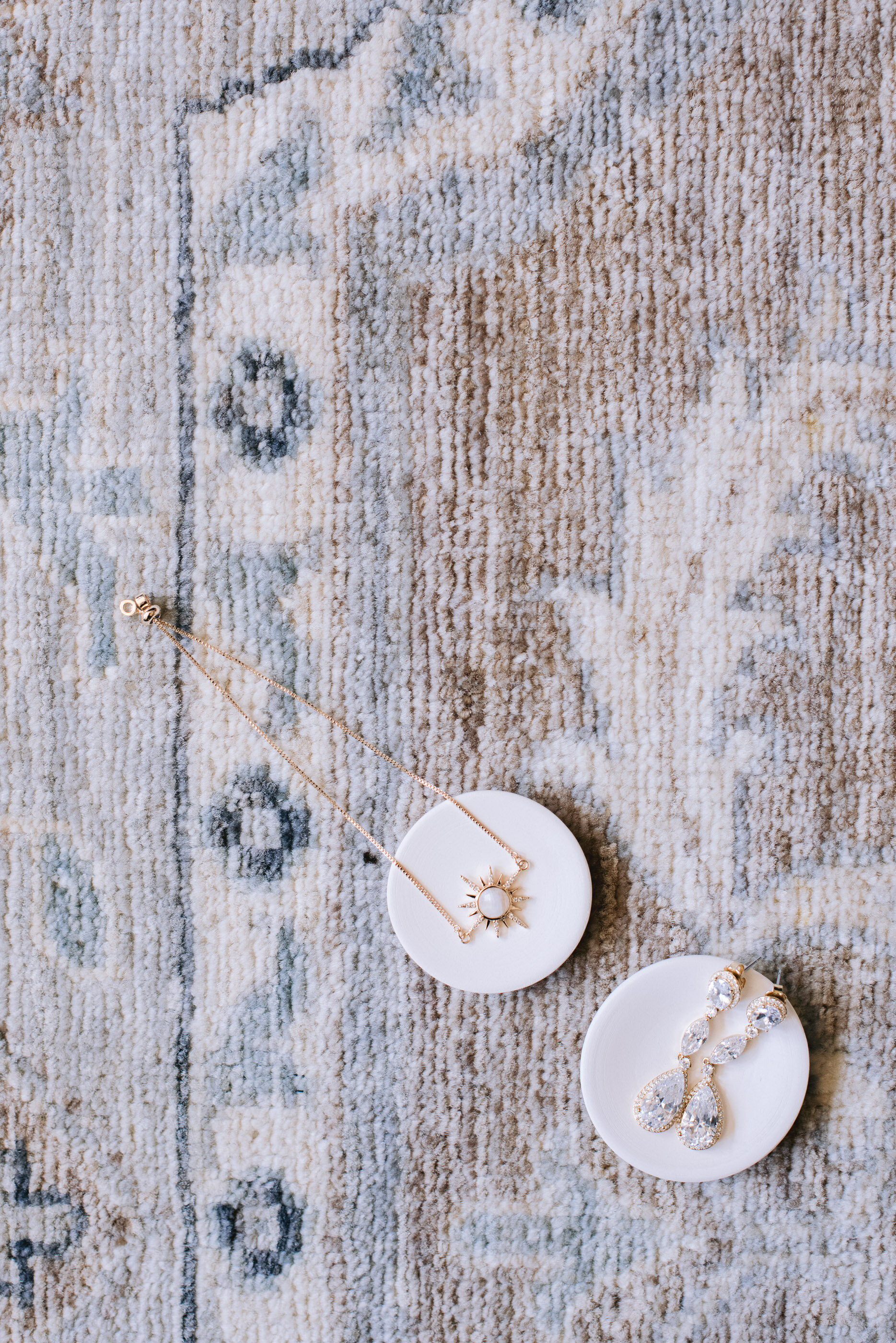 Indianapolis Central Library Wedding Erika Aileen Photography Indianapolis Wedding Photographer