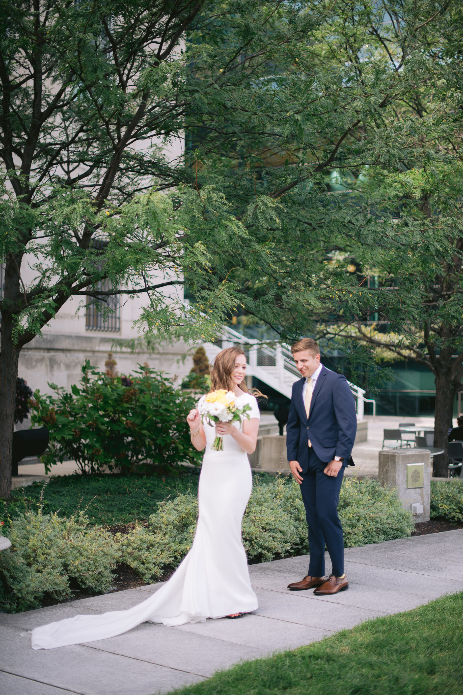 Indianapolis Central Library Wedding Erika Aileen Photography Indianapolis Wedding Photographer