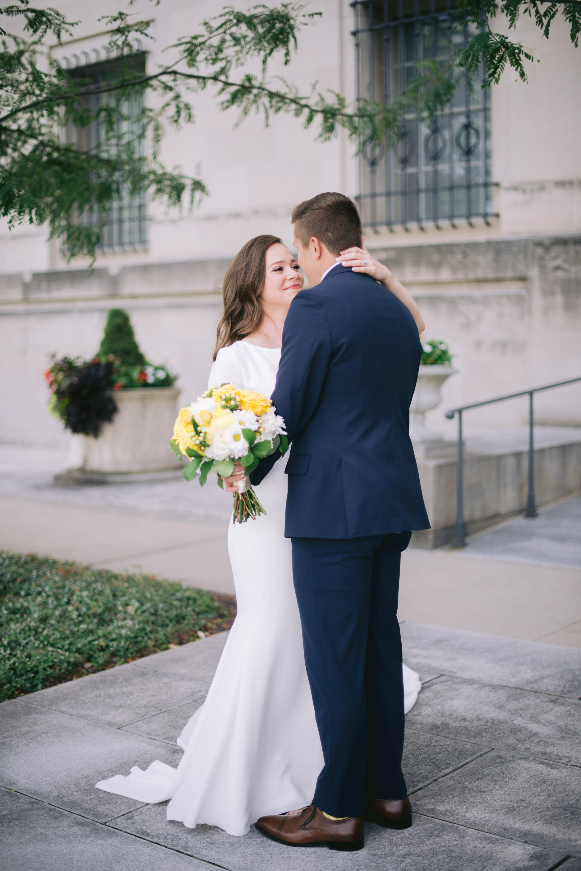 Indianapolis Central Library Wedding Erika Aileen Photography Indianapolis Wedding Photographer