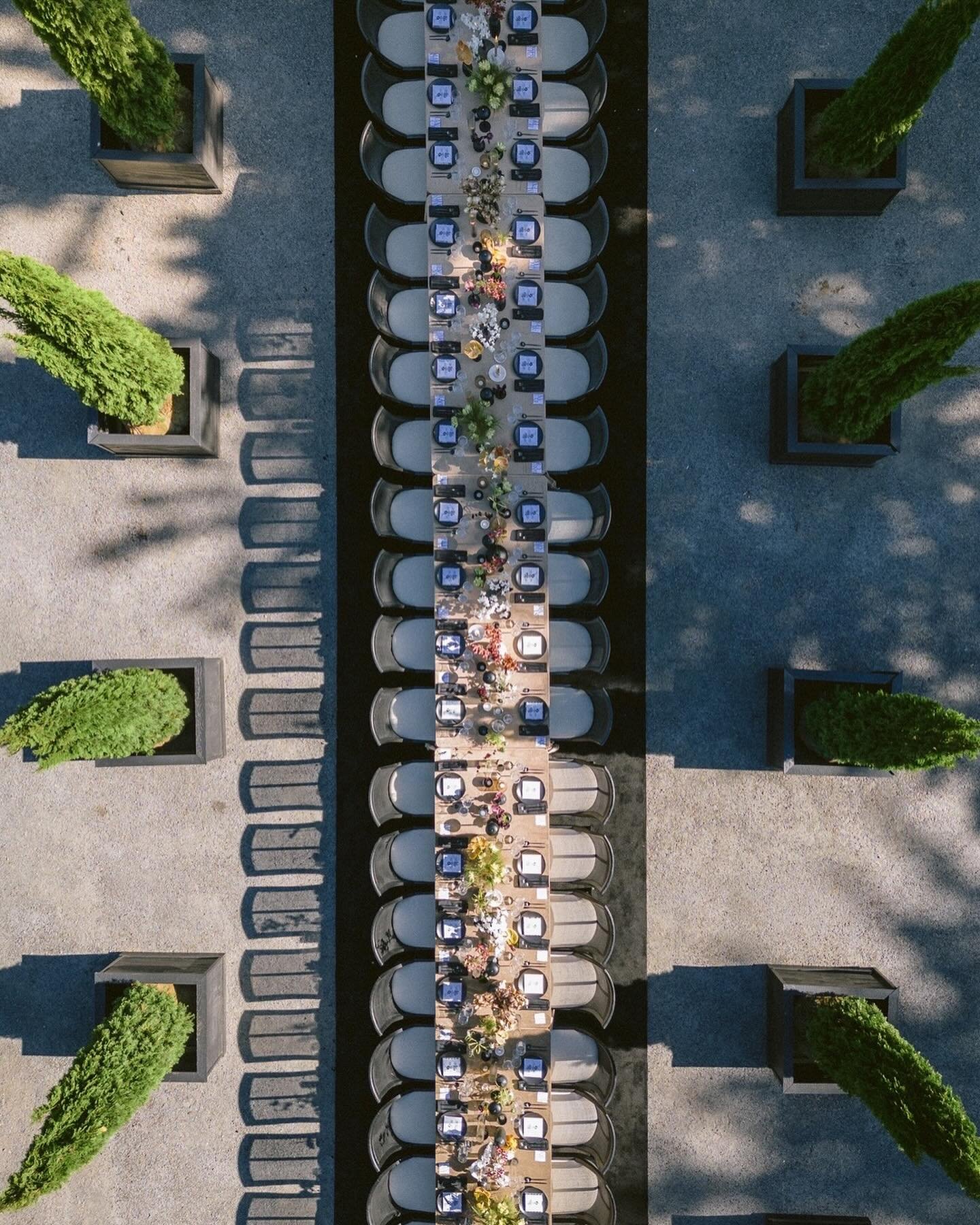 From ☀️ to 🕯️

I love an untouched design and the careful curation of each element. But, what brings the design to life is in the experience - the people.

It makes my day *my year* when I talk to couples who are prioritizing the experience, not jus