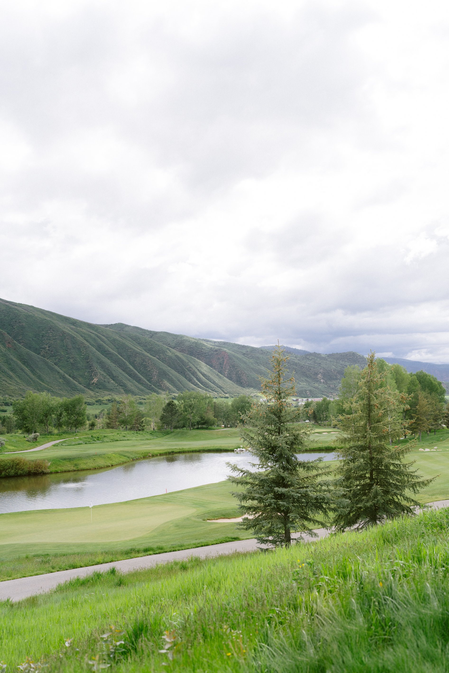 roaring fork club basalt overlooking the golf course from the main club