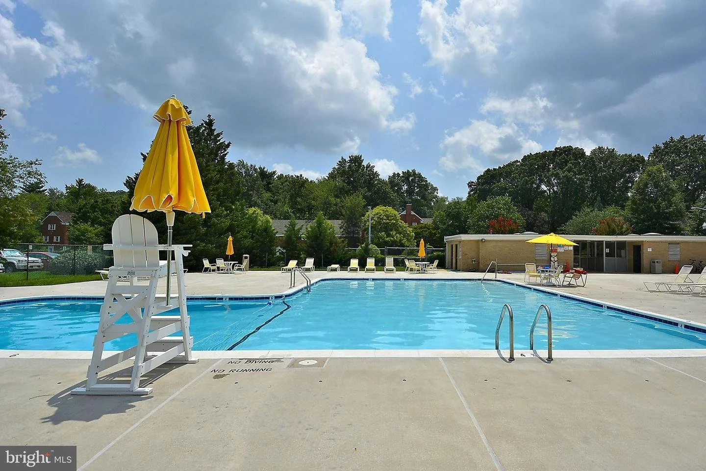 SOLD FOR 396,000.00! 1625 Fitzgerald Lane, Alexandria, VA 22302