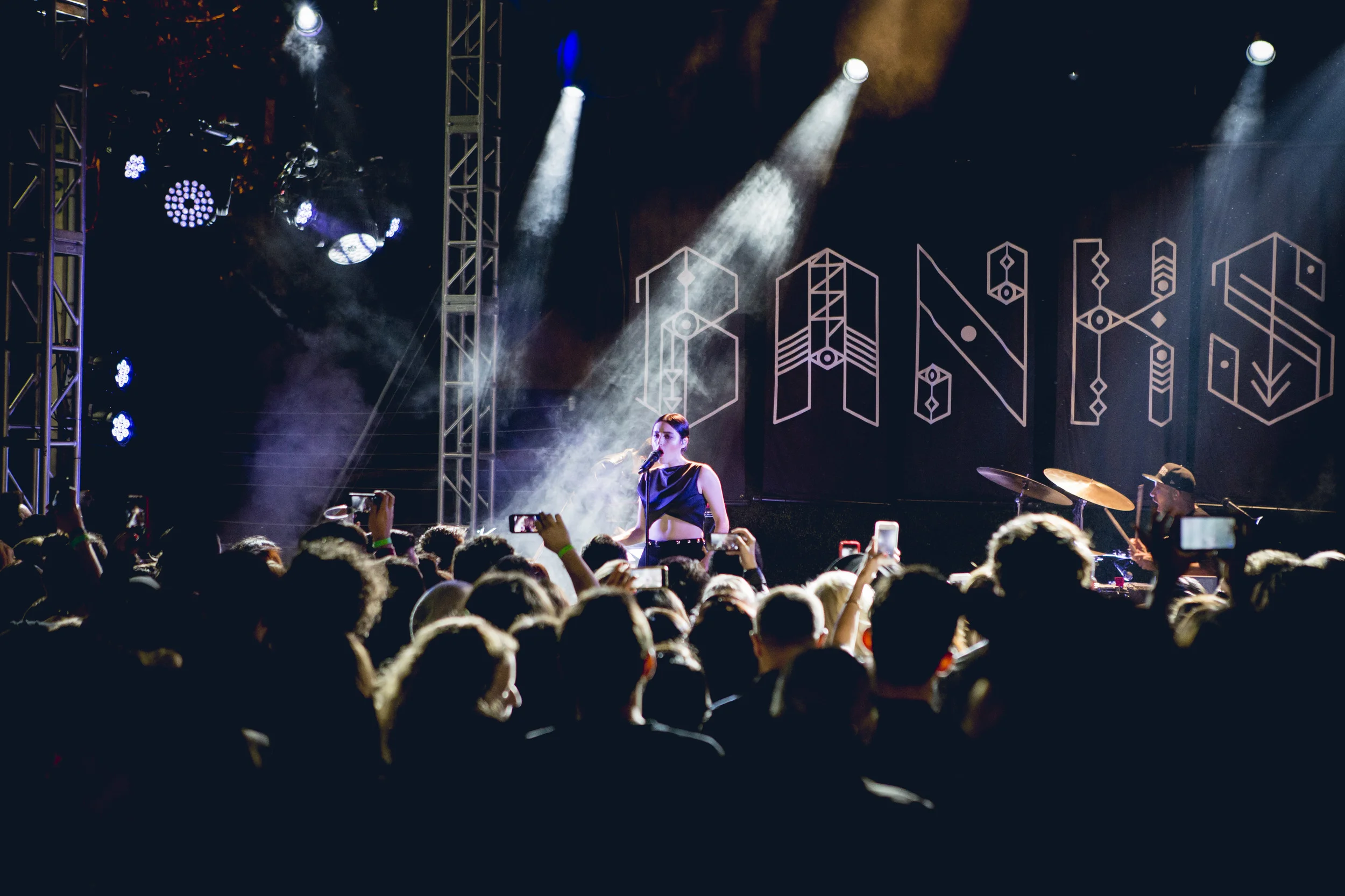 BANKS