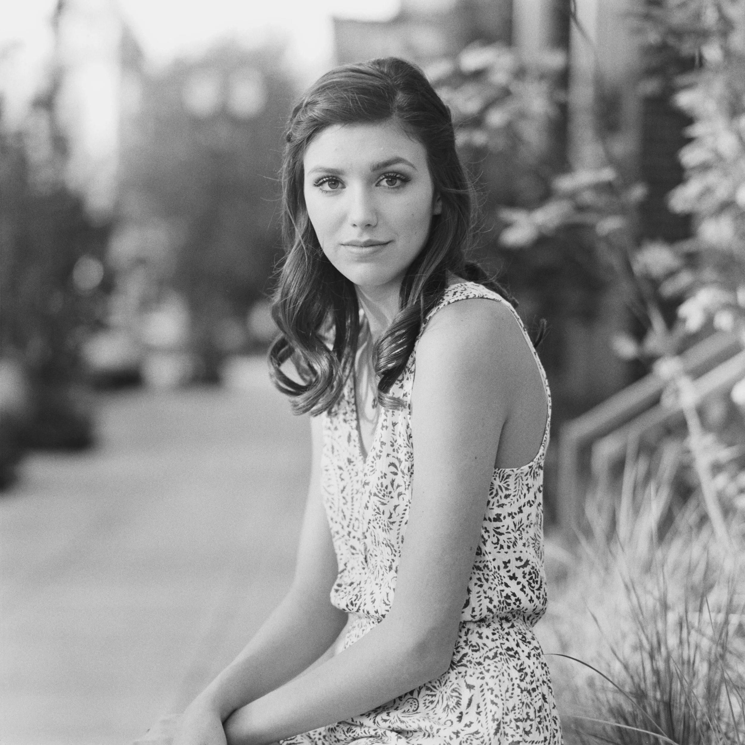 Izabel FILM Senior Portrait 55053_07.jpg