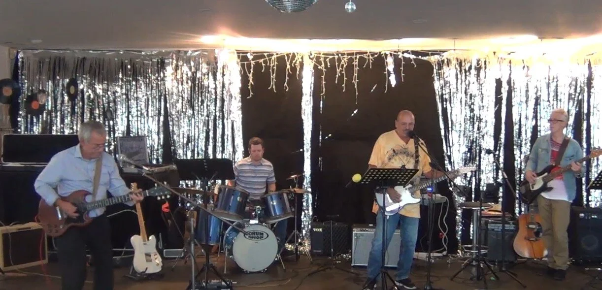 Bakelite Brothers MCC 5th March 2020.jpg