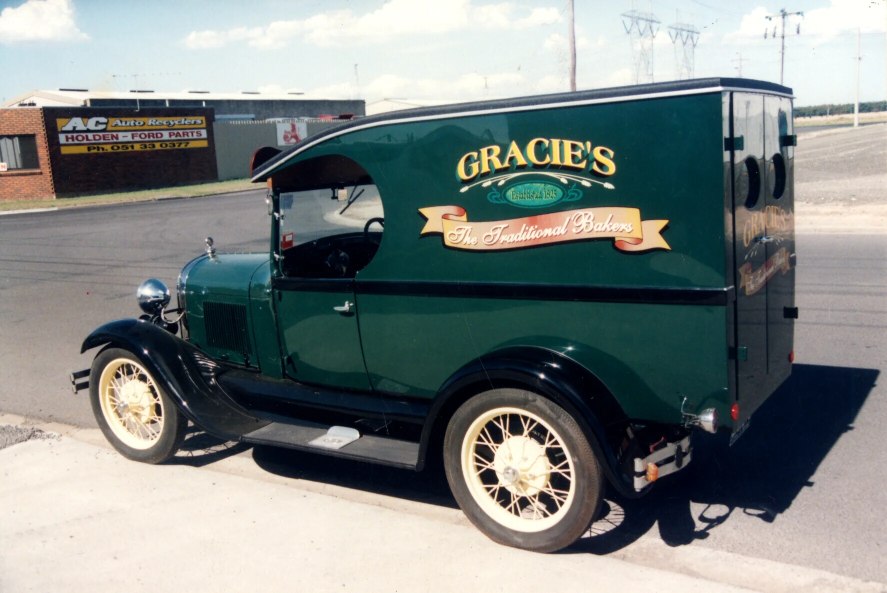 GRACIES.JPG