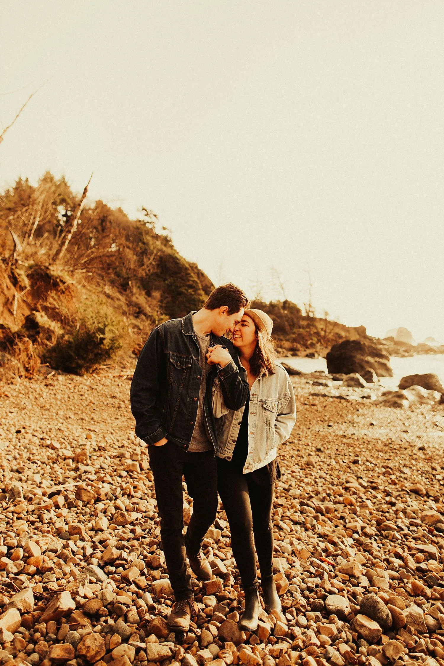 indian-beach-oregon-coast-anniversary-session_1431.jpg