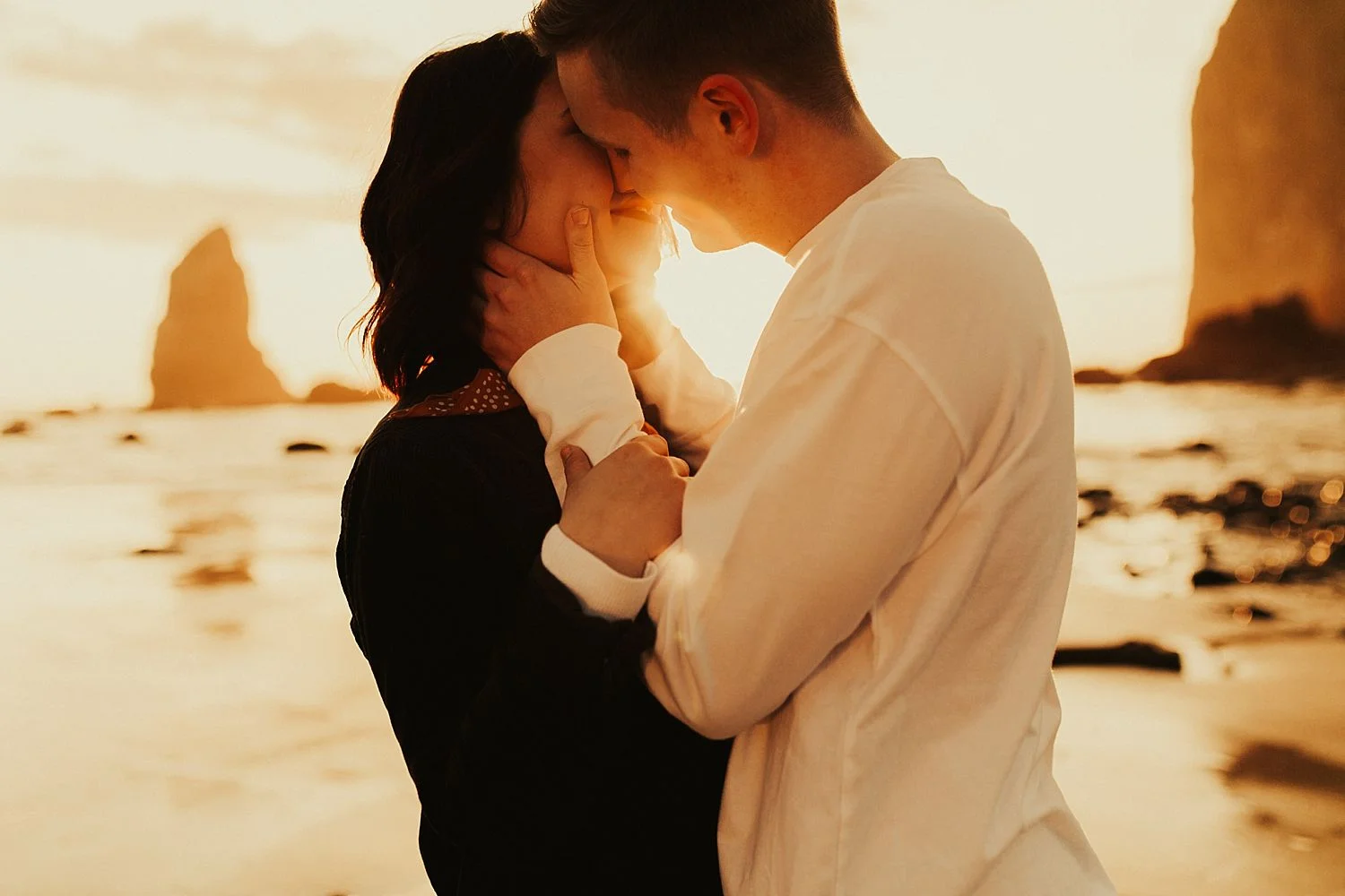 cannon-beach-engagement-session_1473.jpg