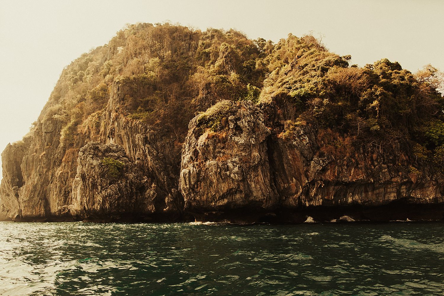 phi-phi-islands-engagement-session_1505.jpg