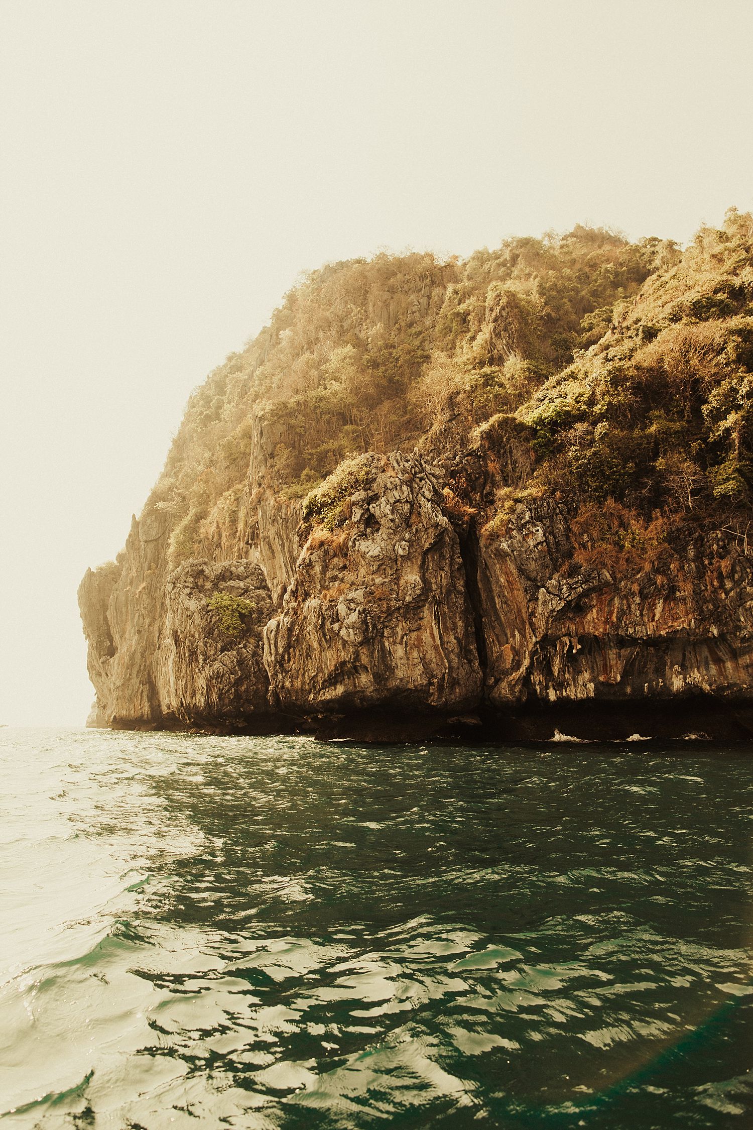 phi-phi-islands-engagement-session_1504.jpg