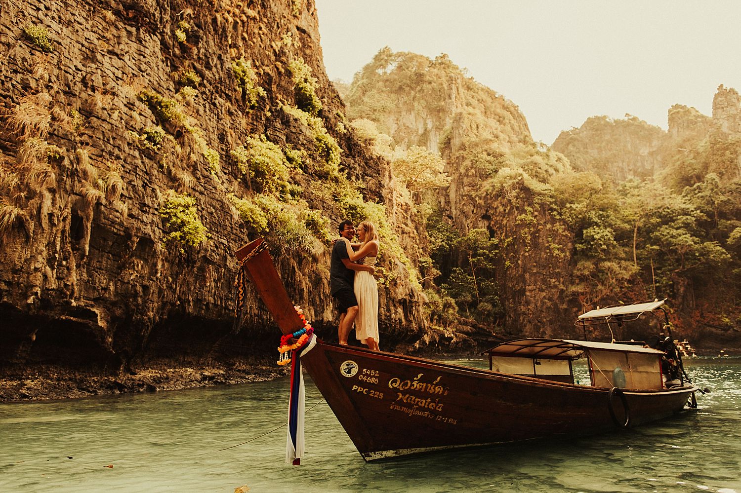 phi-phi-islands-engagement-session_1538.jpg