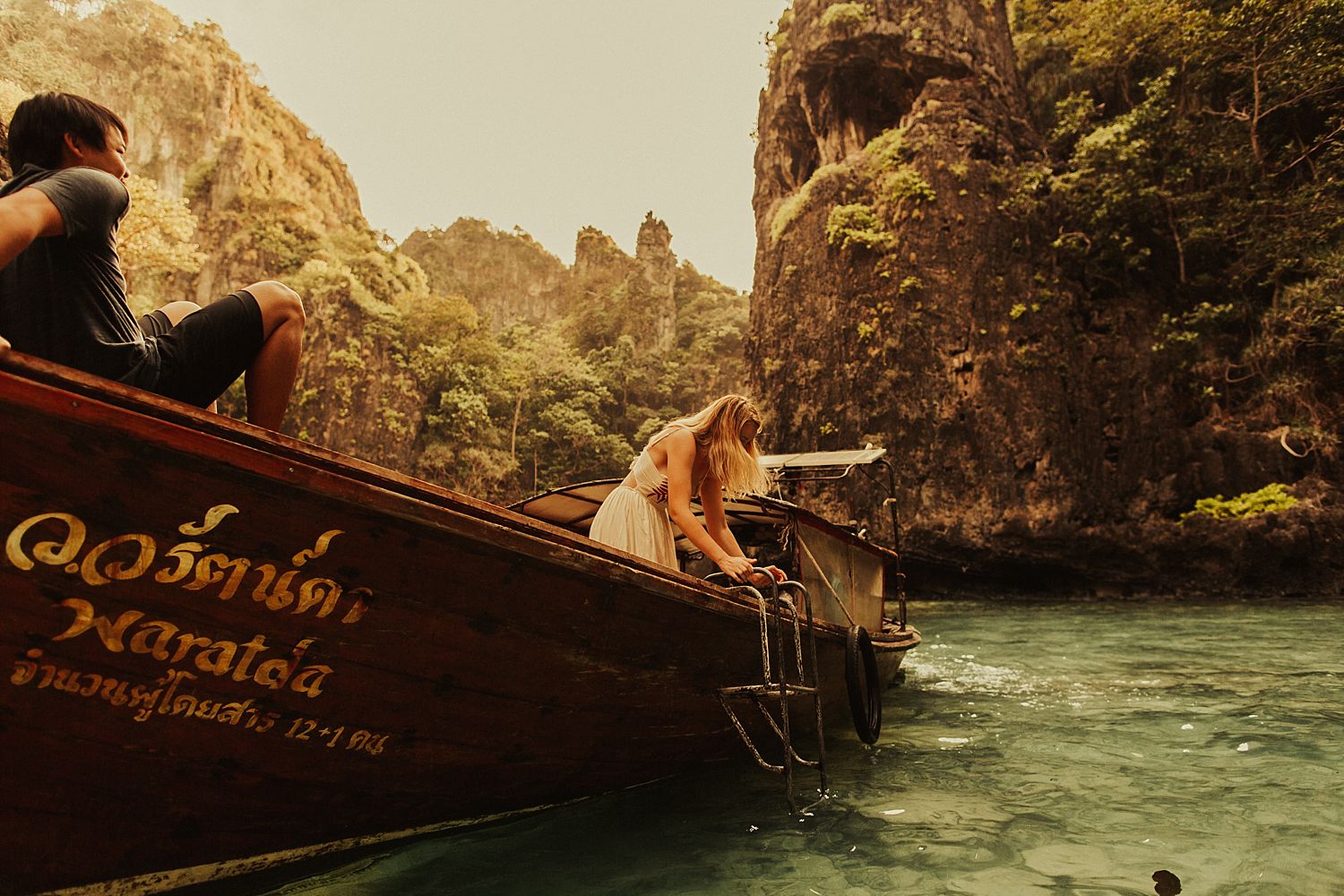 phi-phi-islands-engagement-session_1546.jpg