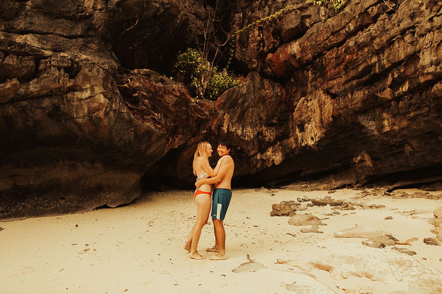 phi-phi-islands-engagement-session_1548.jpg