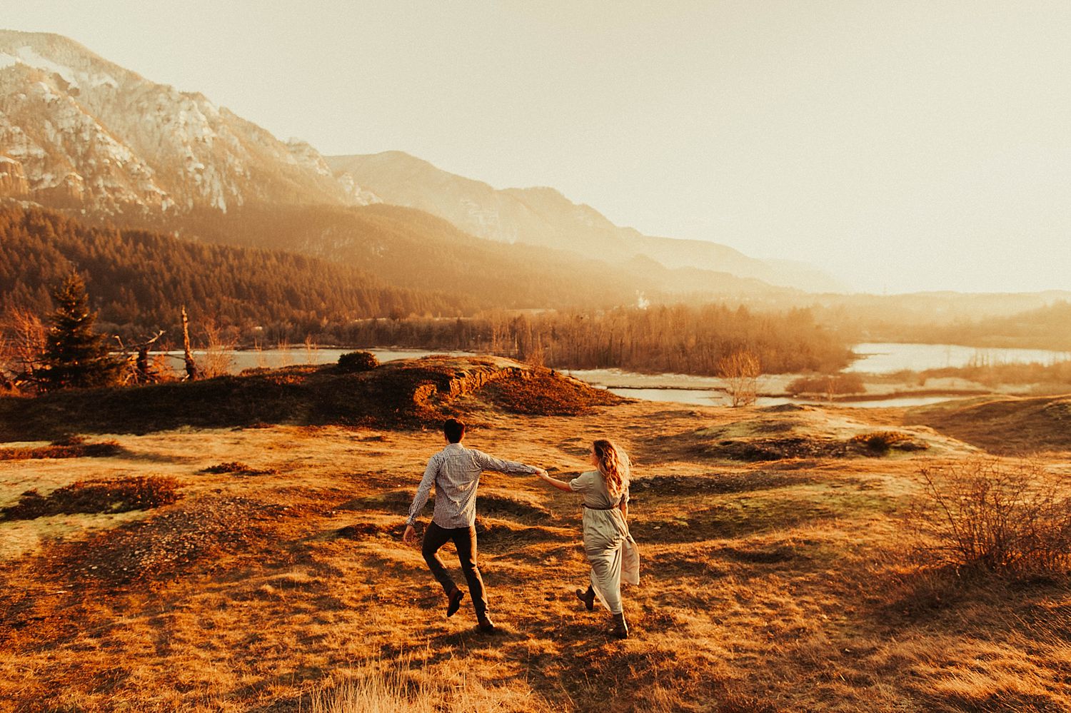columbia-river-gorge-engagement-session_1631.jpg