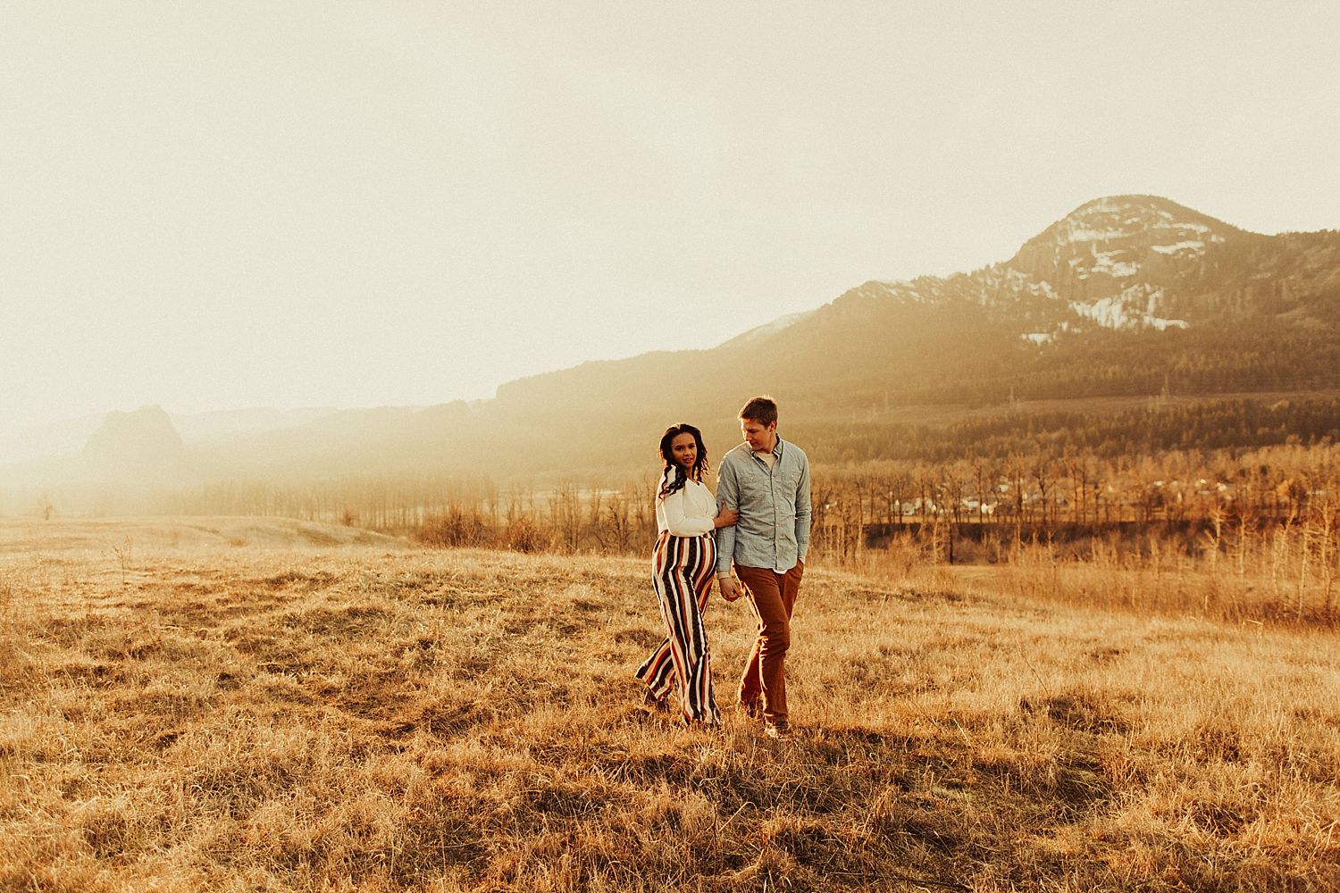columbia-river-gorge-maternity-session_1722.jpg