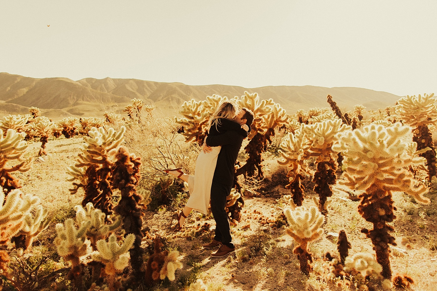 joshua-tree-engagement-session_0149.jpg