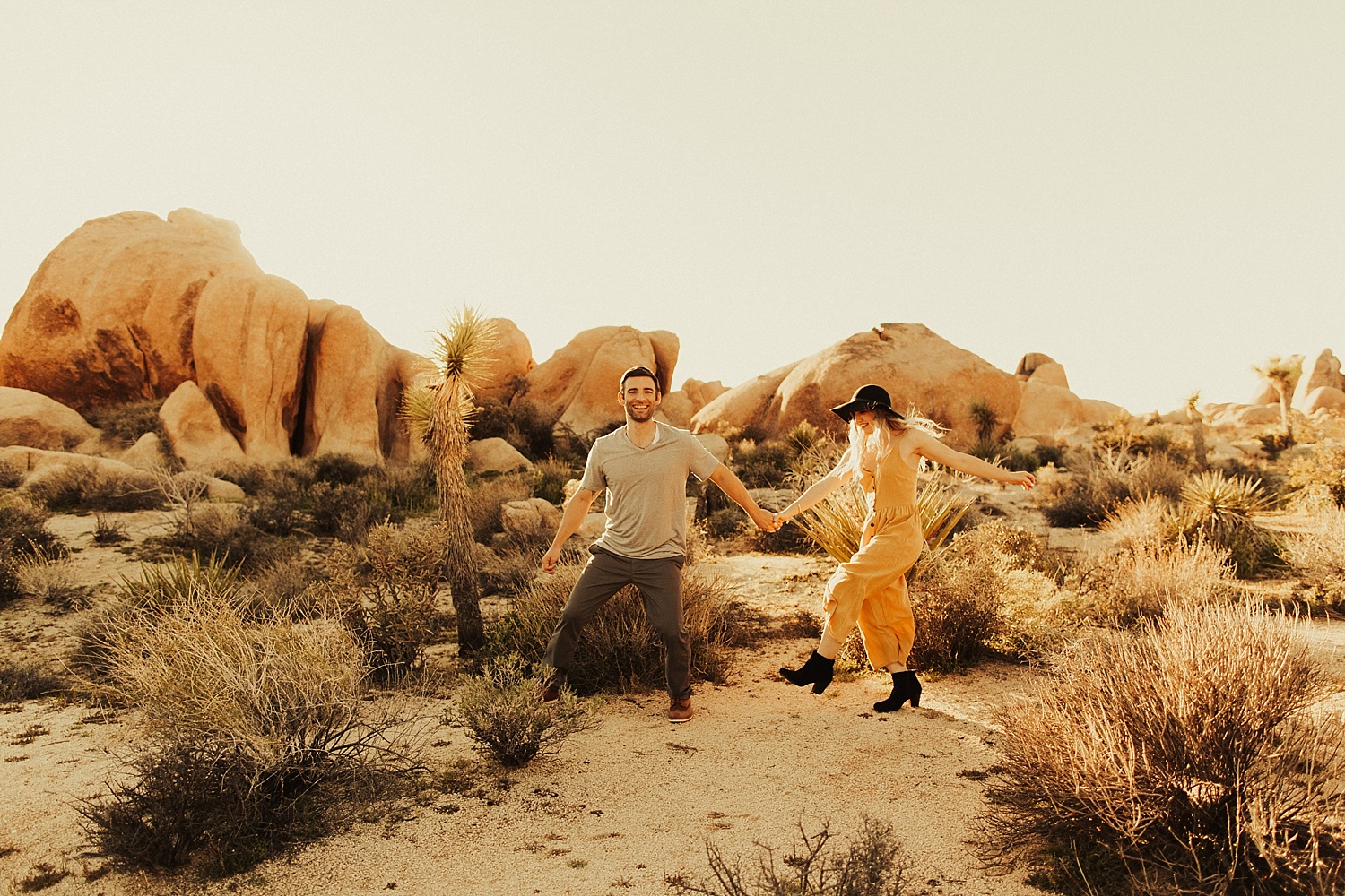 joshua-tree-engagement-session_0220.jpg
