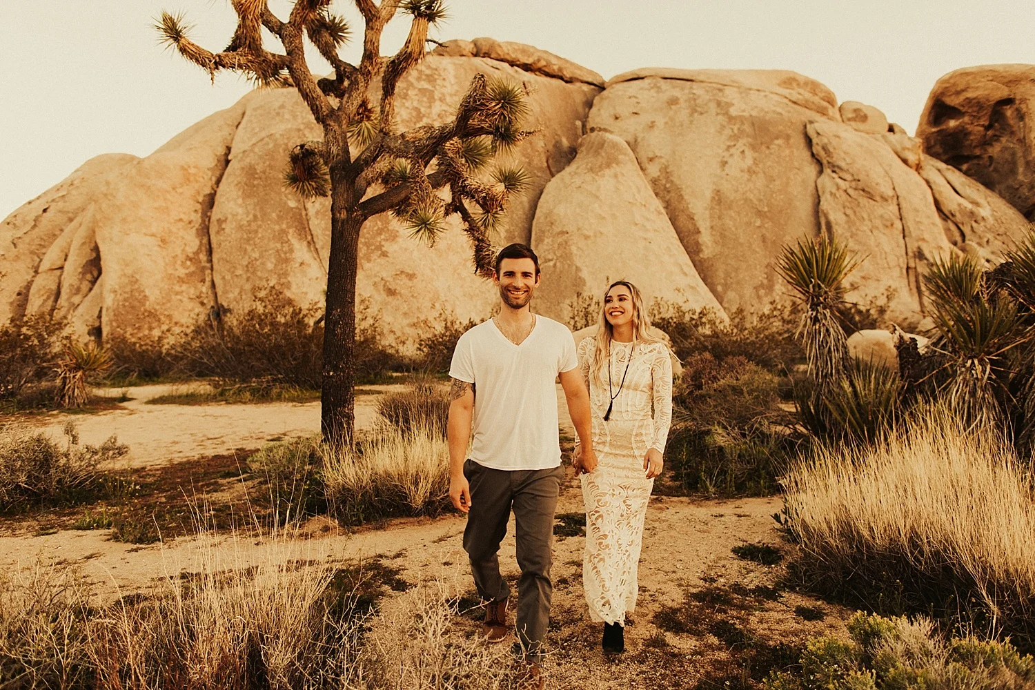joshua-tree-engagement-session_0258.jpg