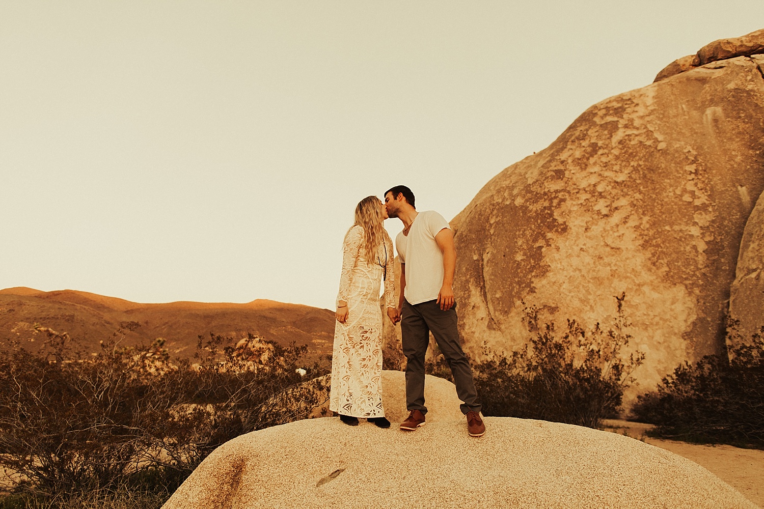 joshua-tree-engagement-session_0266.jpg