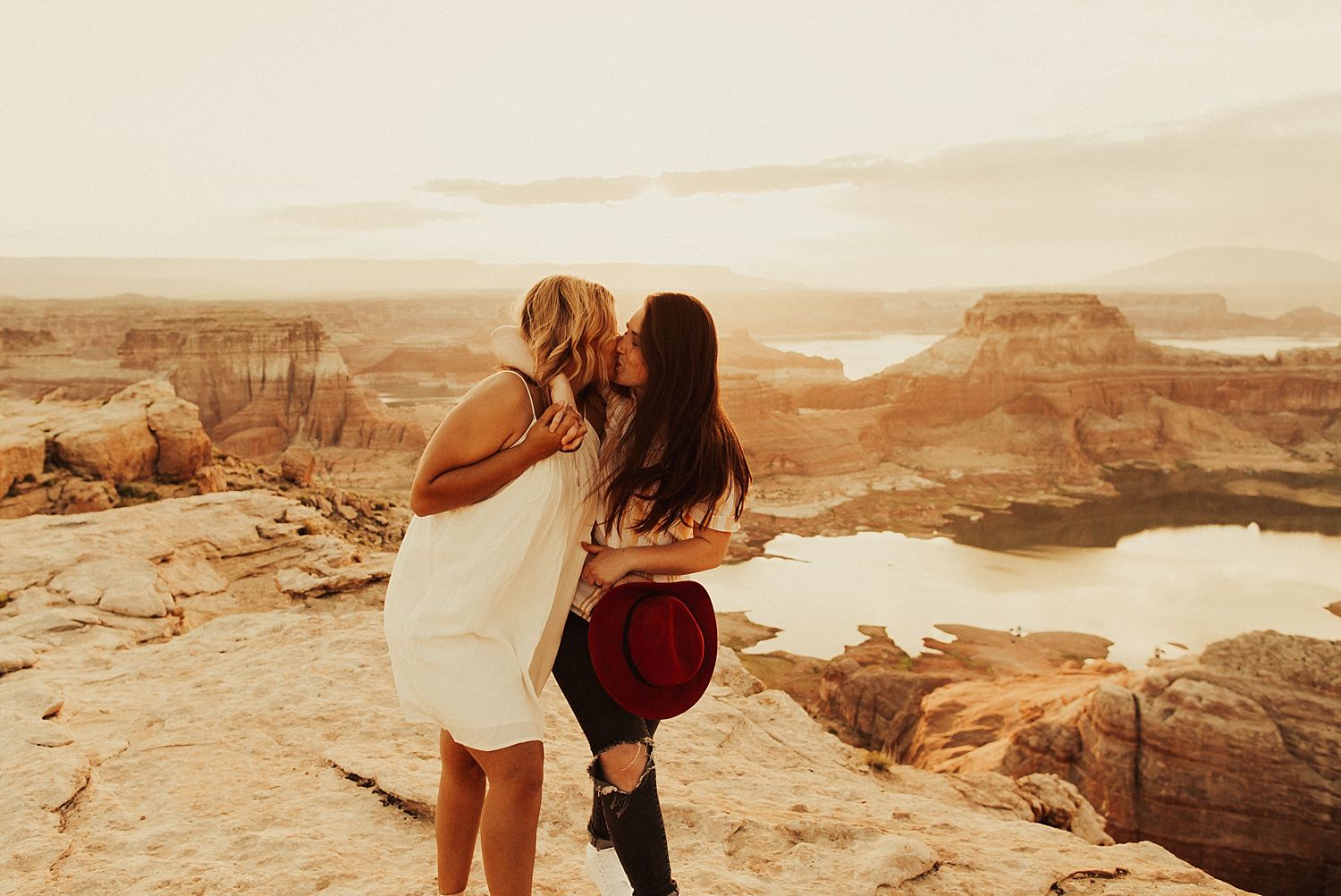 lake-powell-engagement-session_2950.jpg
