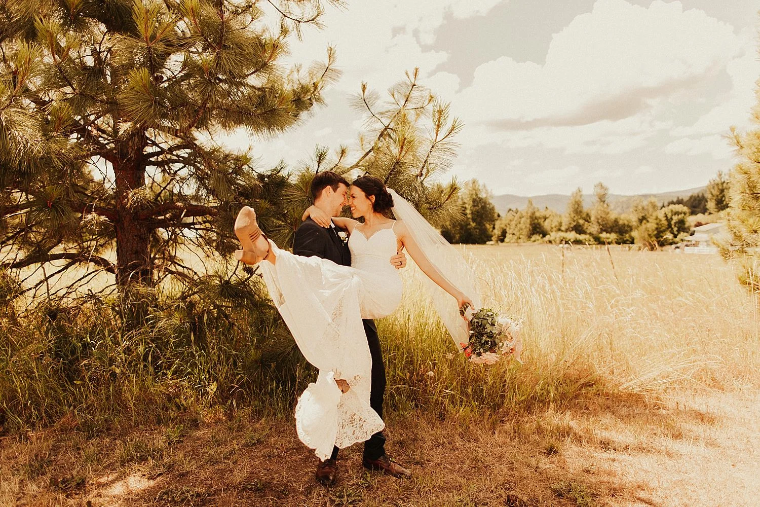 mt-hood-oregon-wedding_3481.jpg