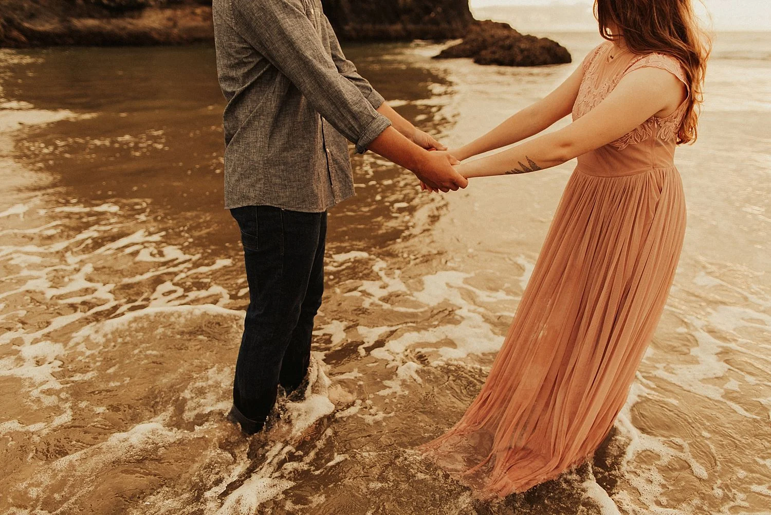 cannon-beach-couples-session_3707.jpg