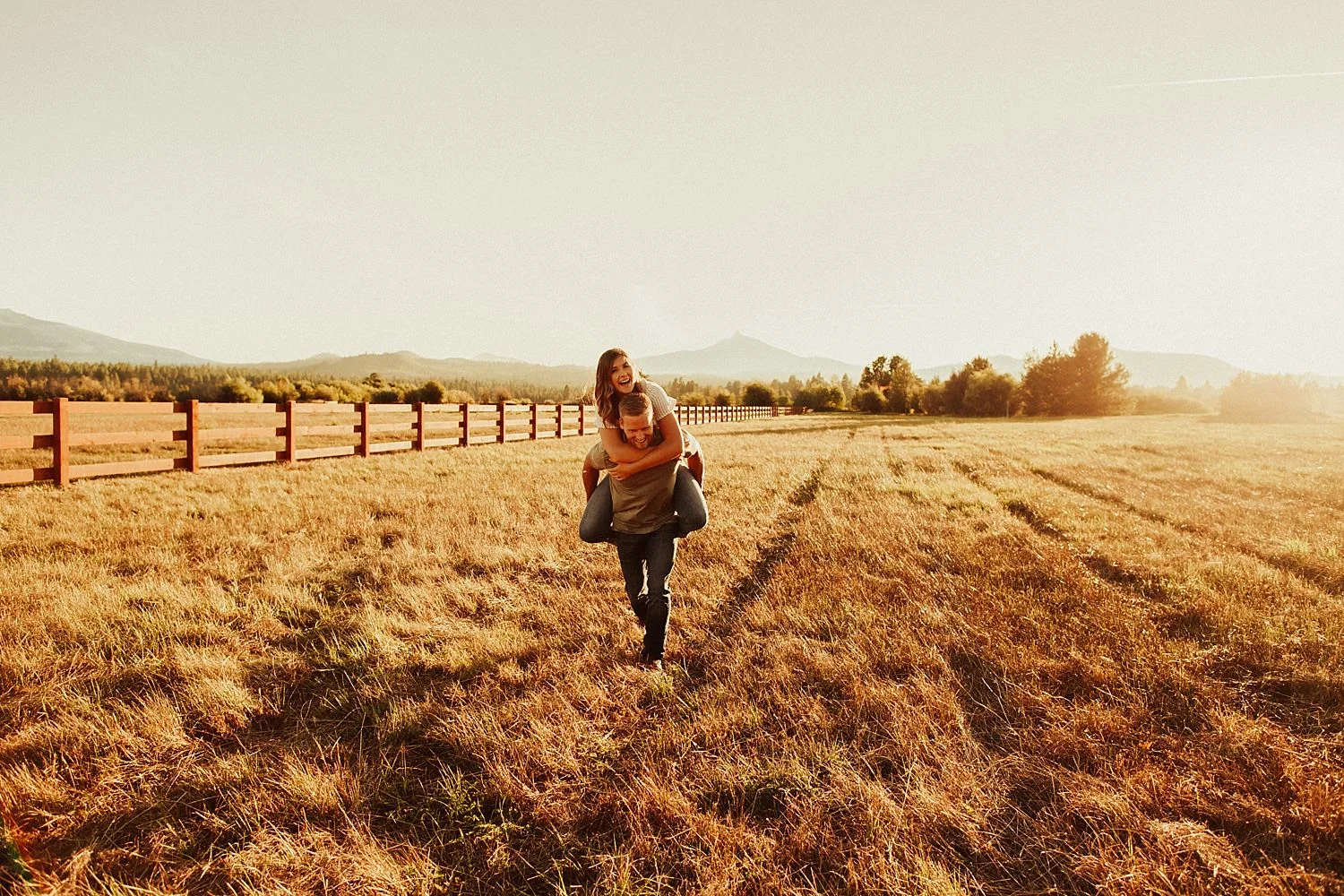 black-butte-ranch-engagement-photos_3980.jpg
