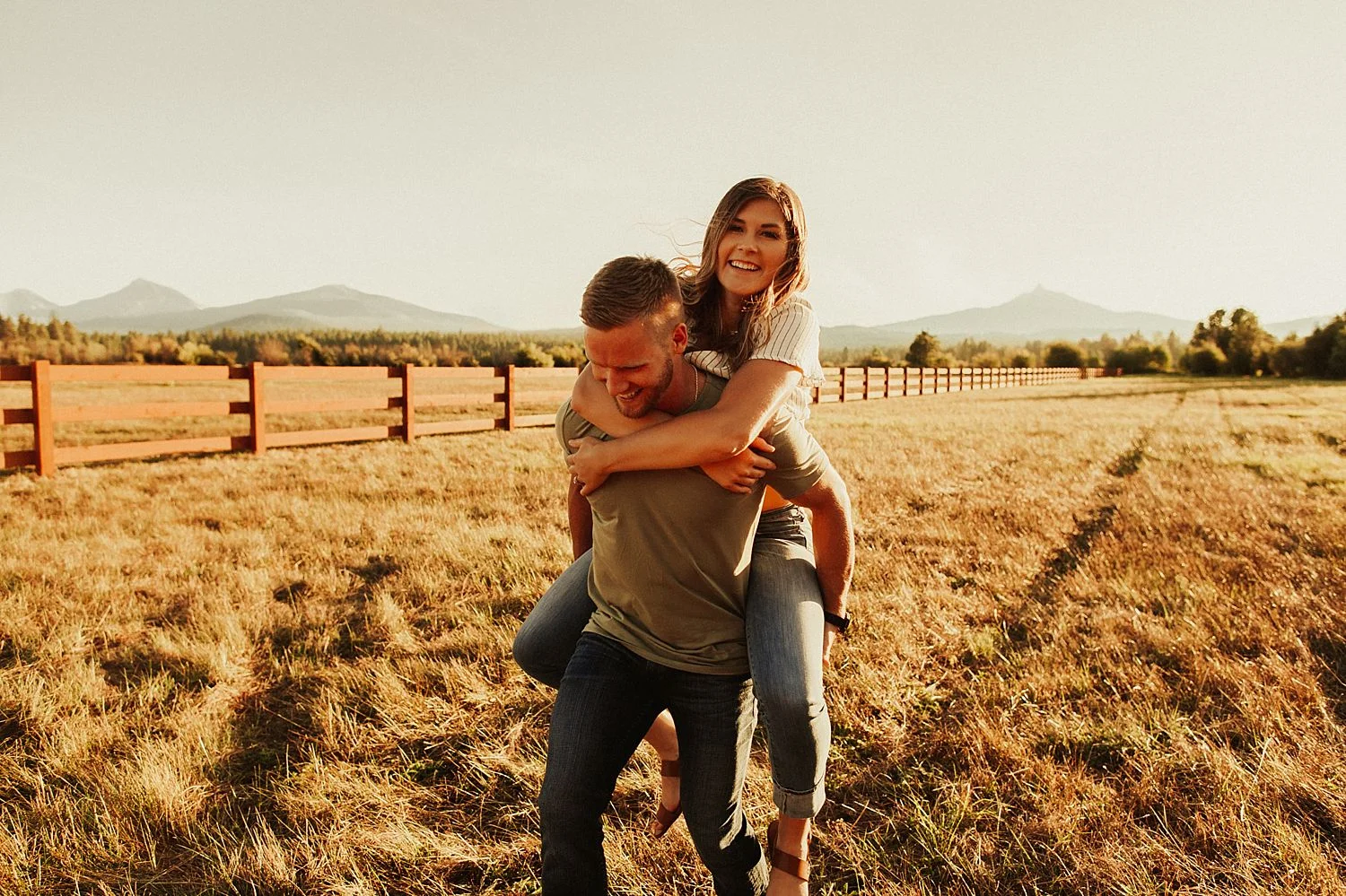 black-butte-ranch-engagement-photos_3982.jpg