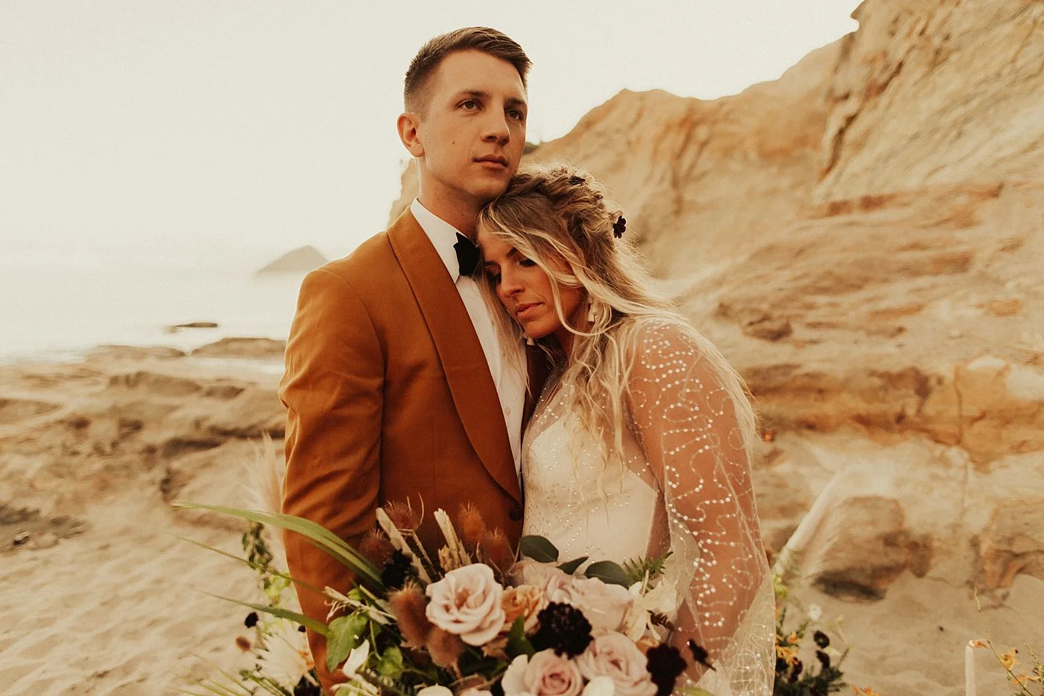 oregon-coast-beach-elopement_4117.jpg