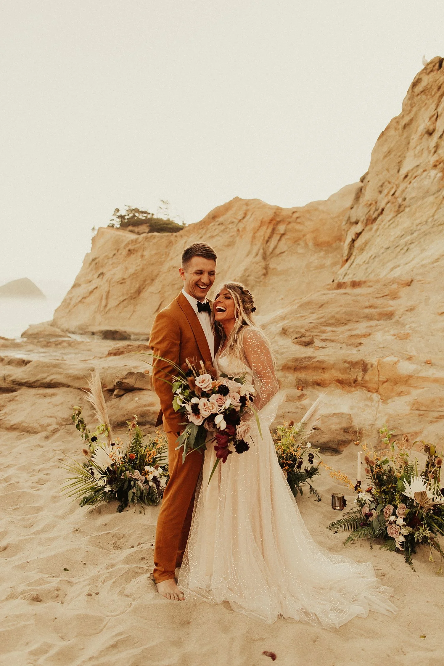 oregon-coast-beach-elopement_4120.jpg