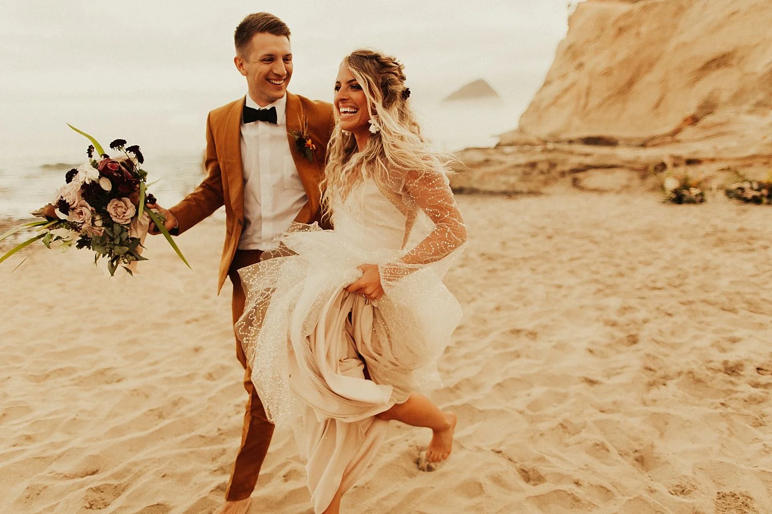 oregon-coast-beach-elopement_4151.jpg
