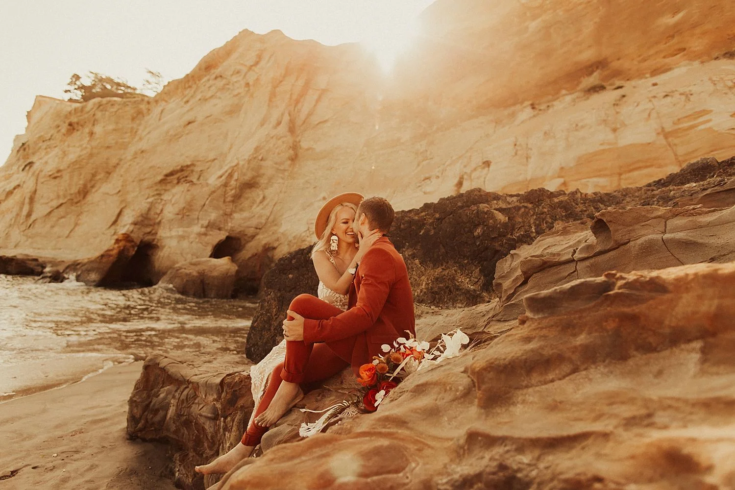 boho-beach-oregon-elopement_4473.jpg