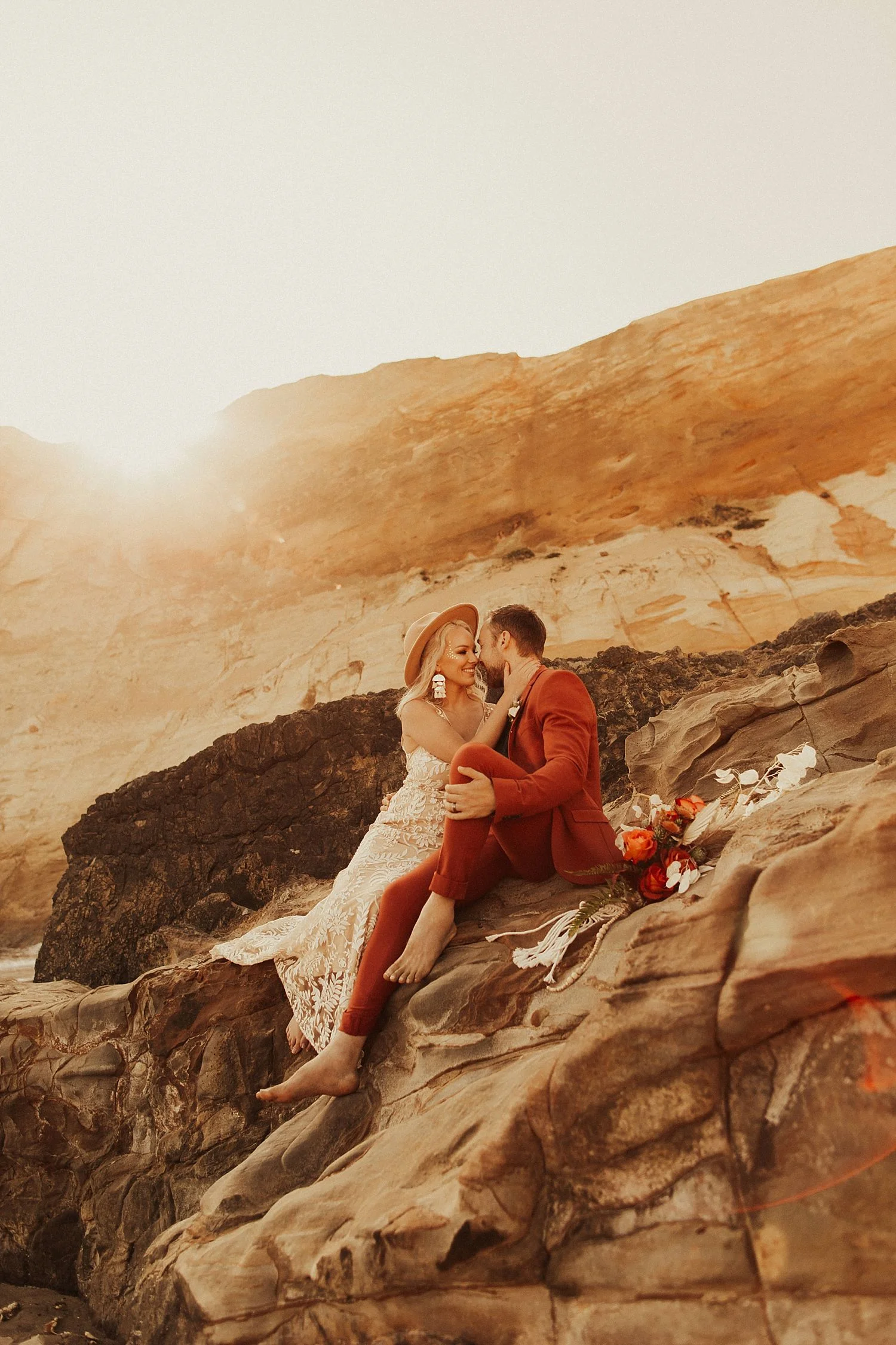 boho-beach-oregon-elopement_4474.jpg