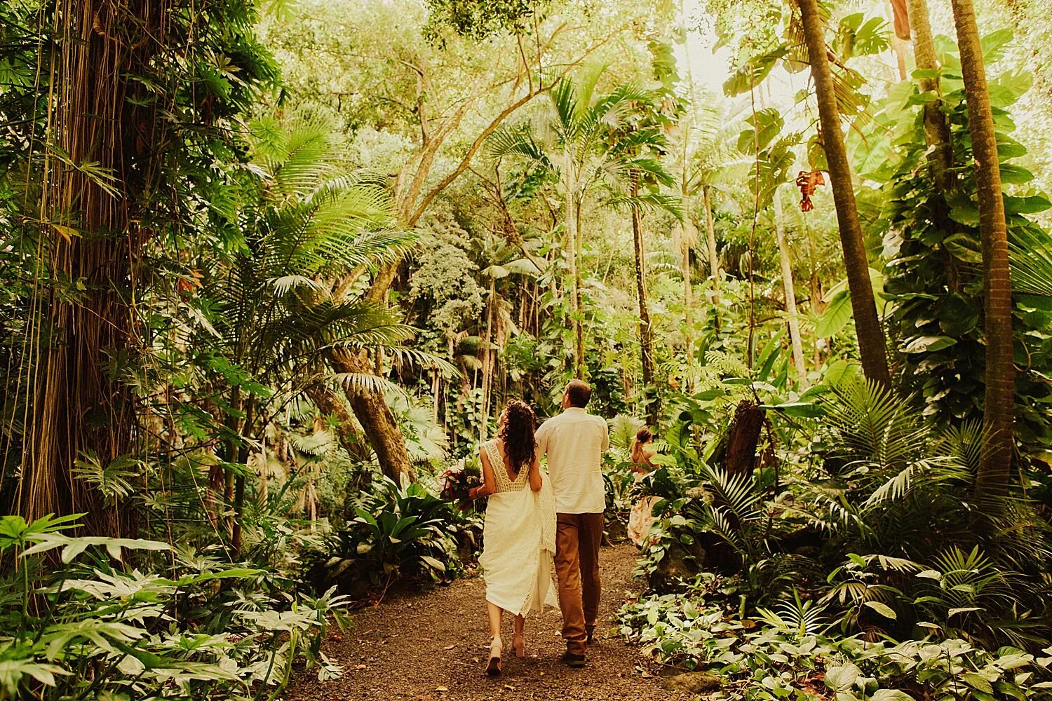 Kauai National Tropical Botanical Gardens Elopement // Waimea, HI