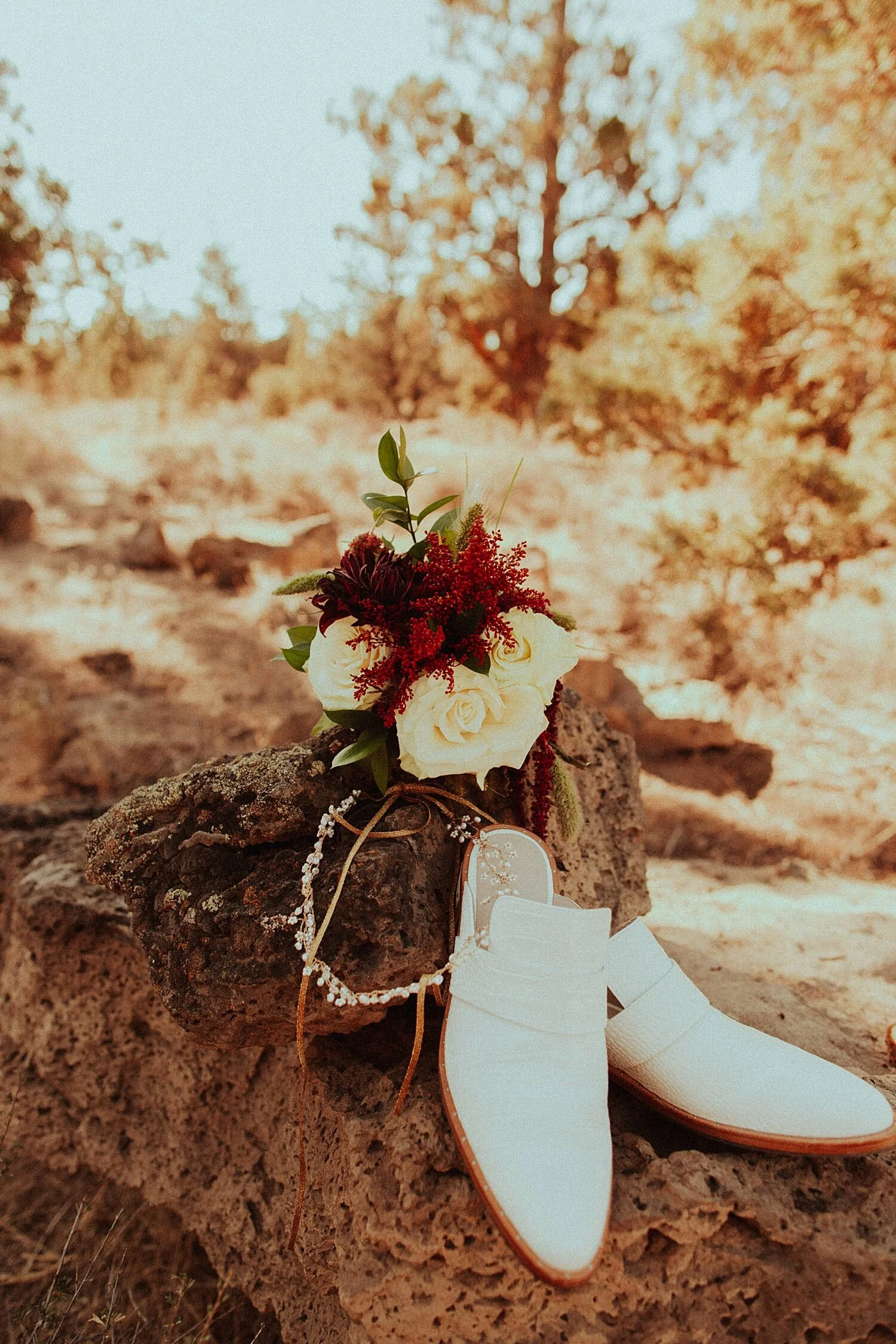 Bend Backyard Tiny Wedding // Bend, OR // Sarah & Clark — Oregon