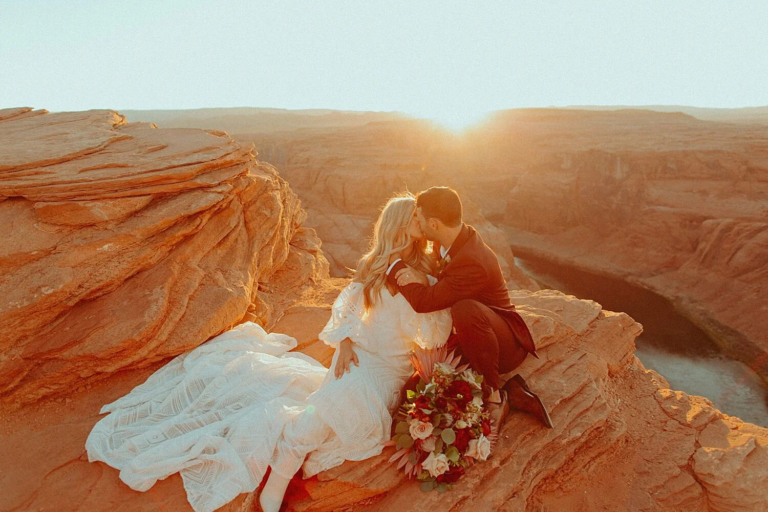 Horseshoe Bend Boho Elopement Inspiration // Page, AZ // Tori & Tyler — Oregon Wedding