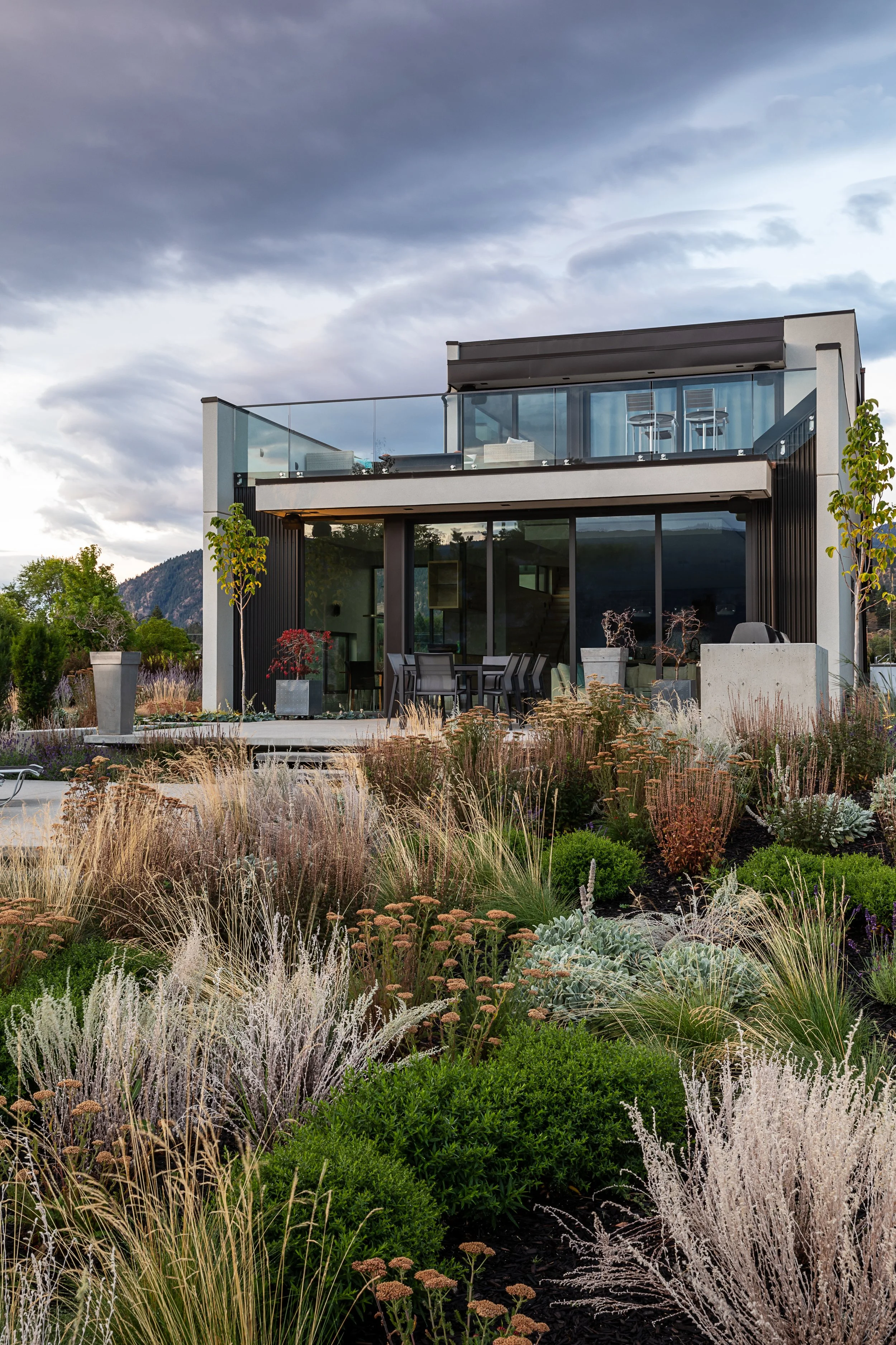 Summerland-2213_200902_©LukePotter_HighRes MS edit.jpg