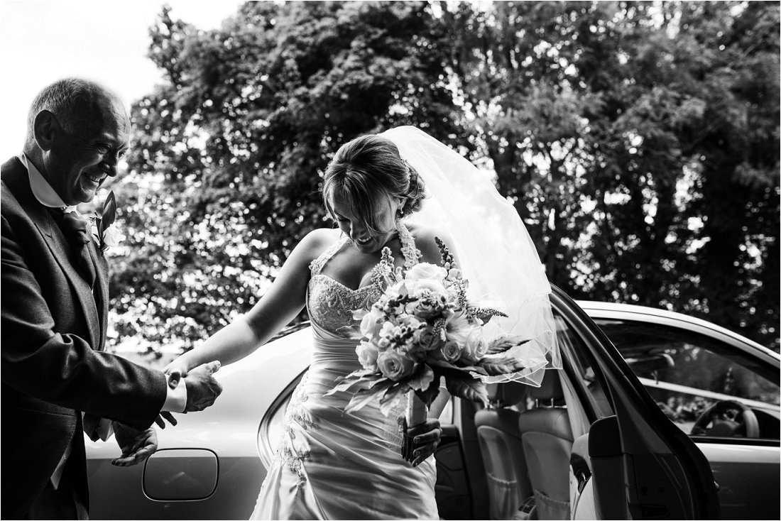 Wedding photographer in Berkshire - Tracey & Sean (29).jpg