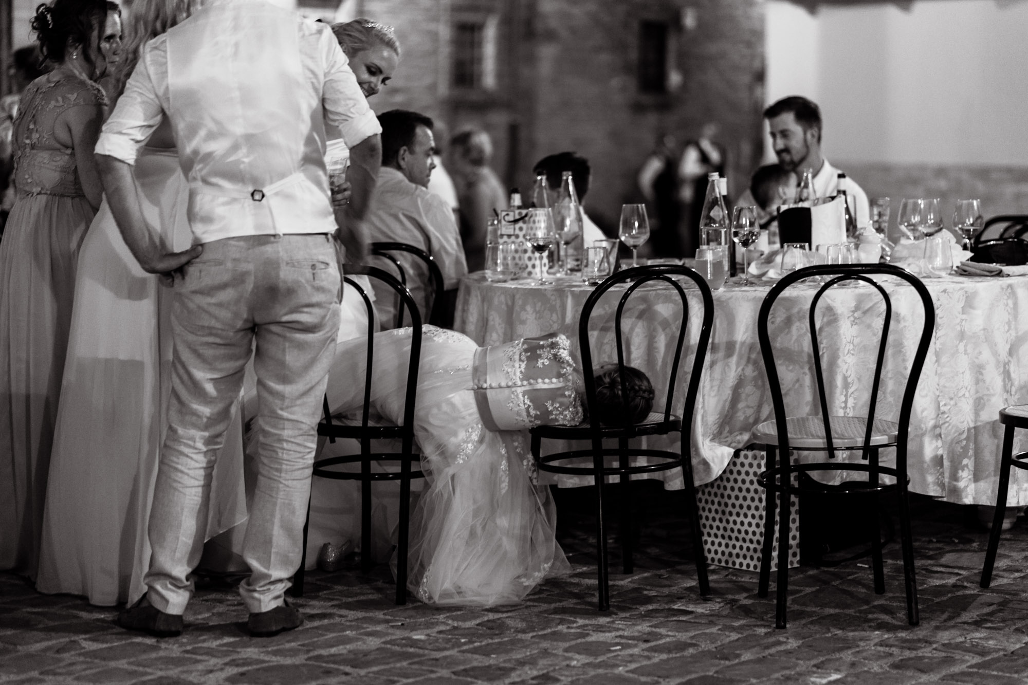 destination wedding photographer Italy-117.jpg