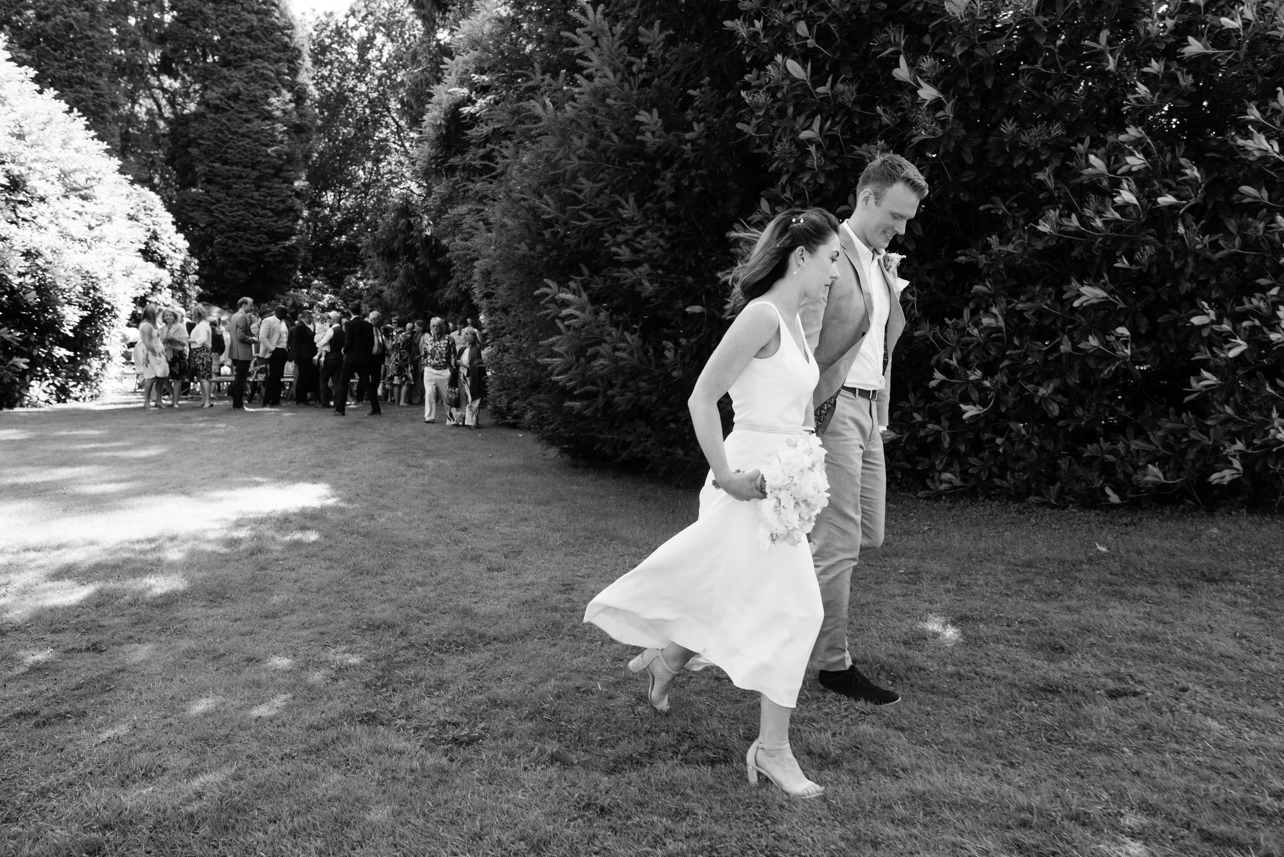 Gorgeous Garden Wedding - Kitty & Rob (202).jpg
