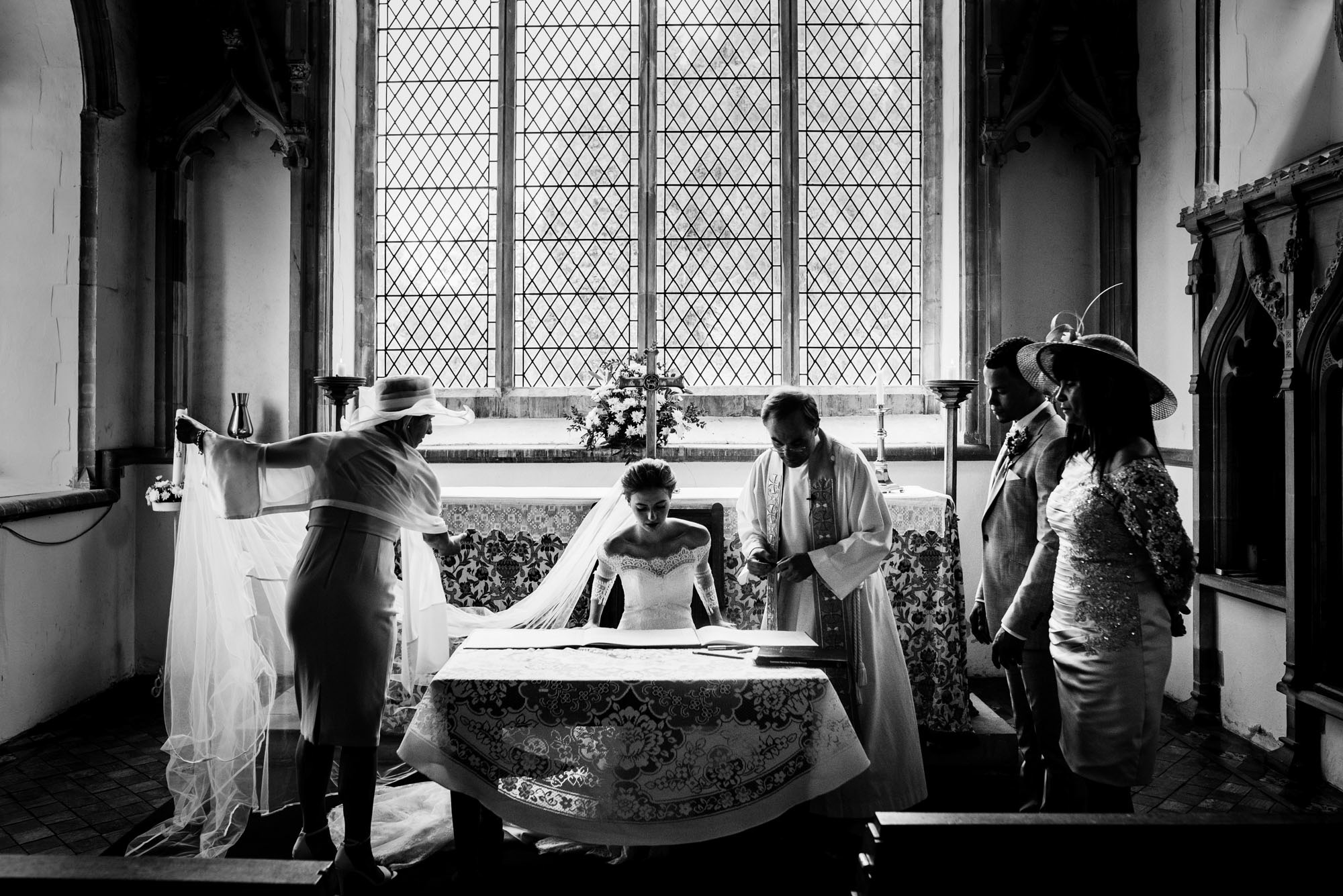 black and White wedding photography-39.jpg