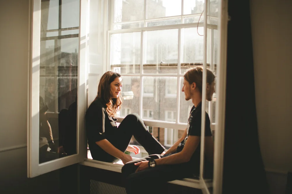  our windowsill at our temporary home in london. we would have coffee here every morning, feet danging to the traffic below and cold air trickling into our warm room. 