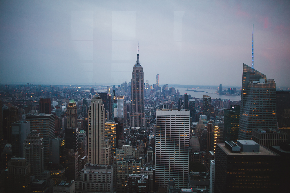 i couldn't have wished for a better last night in new york city than by spending it watching the sun go down and the lights turn on at top of the rock. 