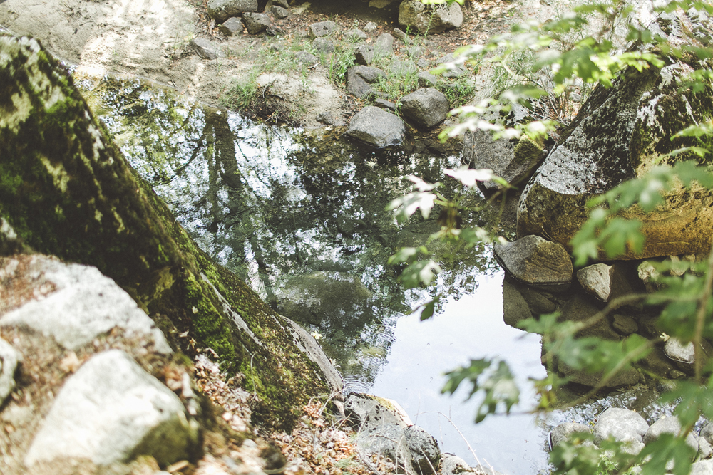  A crystal clear blue lake. 