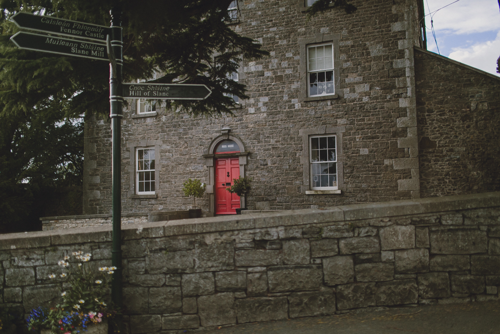  We arrived in the town of Slane on a Monday afternoon, so it was perfectly empty for us to explore. 