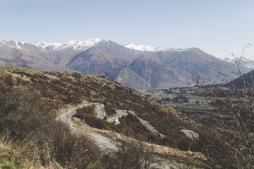  The winding road from Wanaka to Queenstown. 