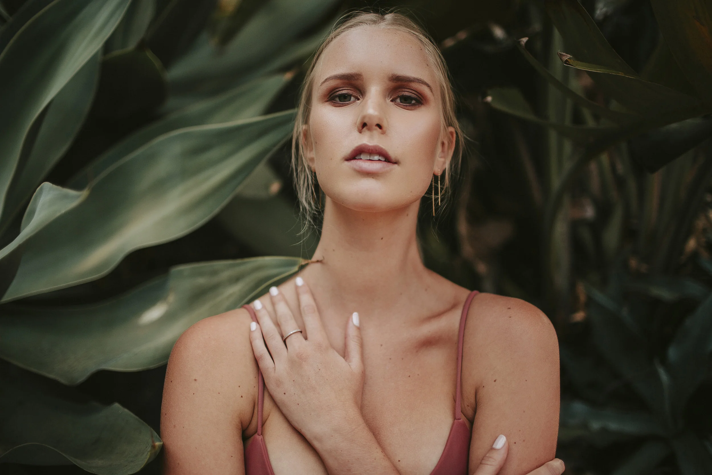 Canon 35mm and 50mm Portrait Photography | Tropics